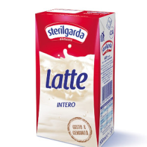 LATTE UHT INT.1/2 lt SQUARE 10 pz